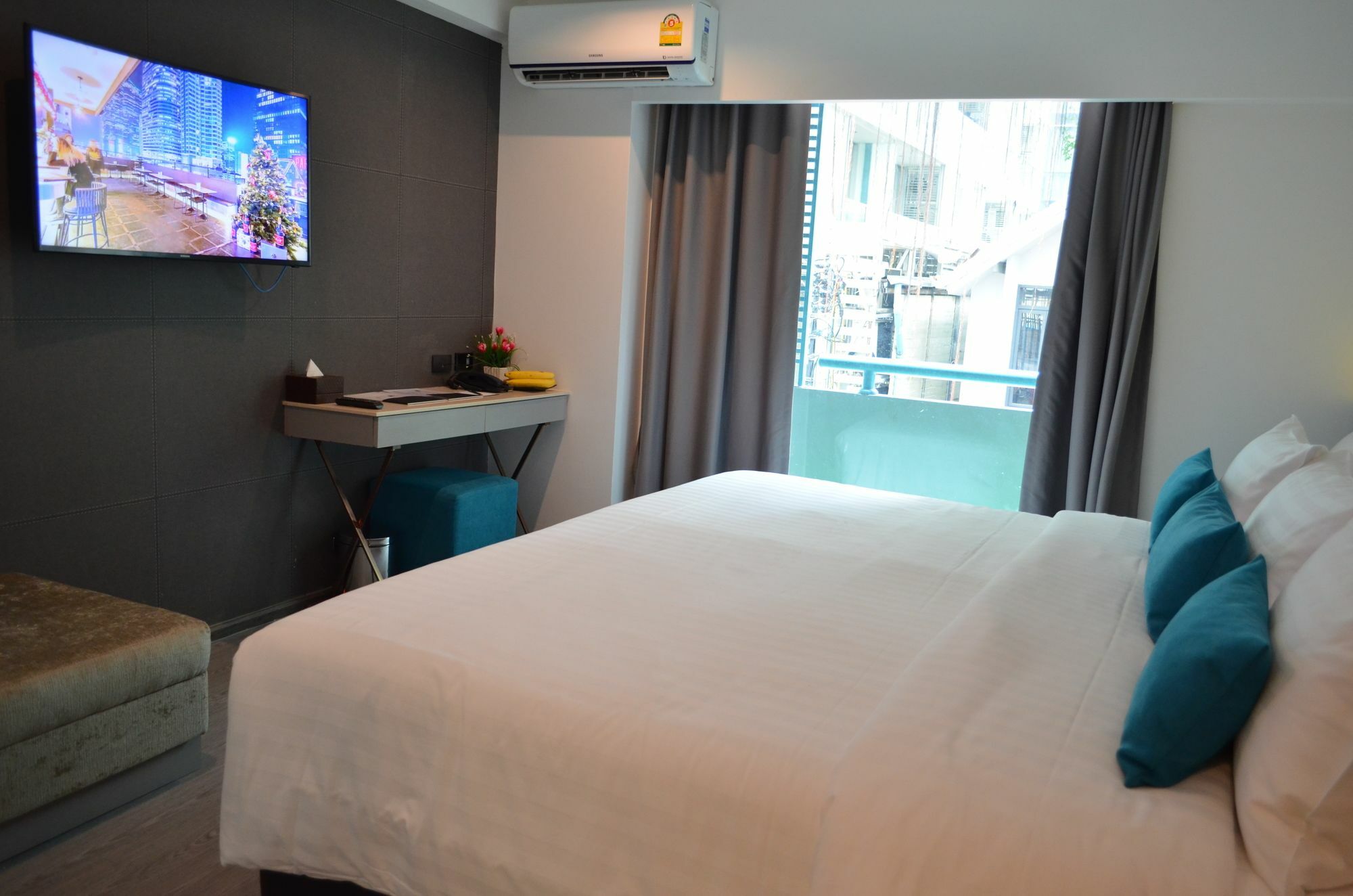 Sora Hotel Silom Bangkok Eksteriør billede